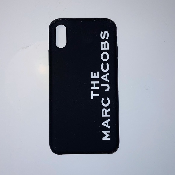 ⚫️⚪️Marc Jacobs case ⚫️⚪️ - Picture 3 of 4